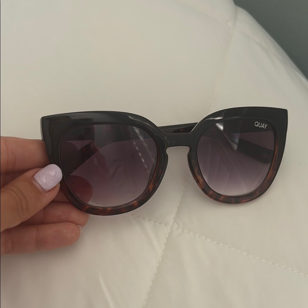 Quay Australia Black and Tortoise Women's Sunglasses